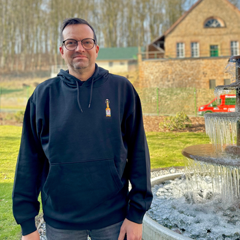 Hoodie mit Bügelflasche schwarz